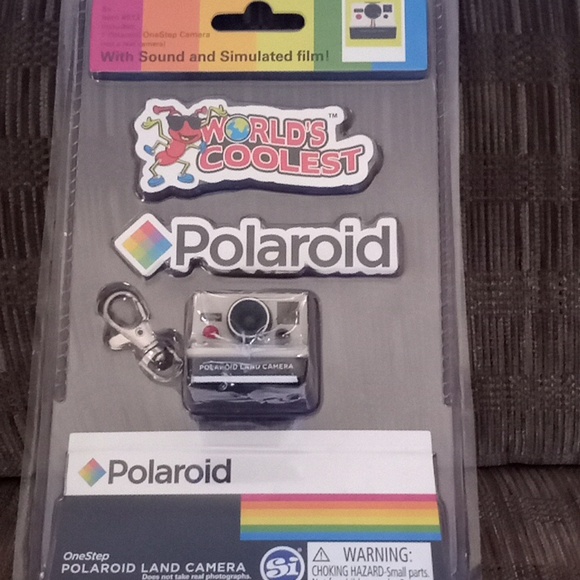 Polaroid camera keychain - Picture 1 of 5